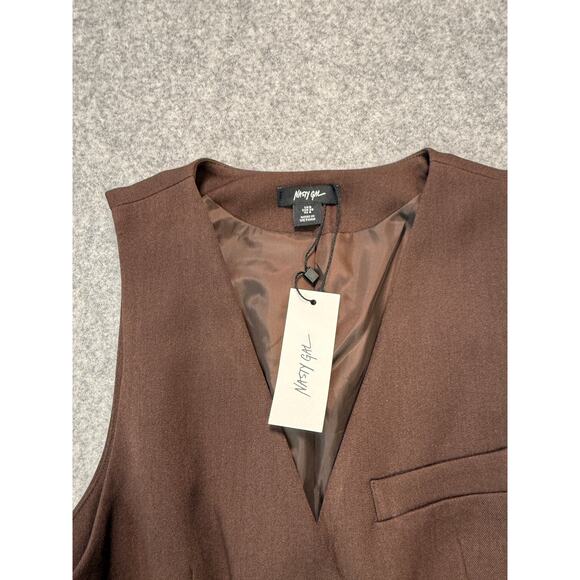 Women's Nasty Gal Brown Button Front and Pleated Romper Size 4 NEW - Picture 3 of 9